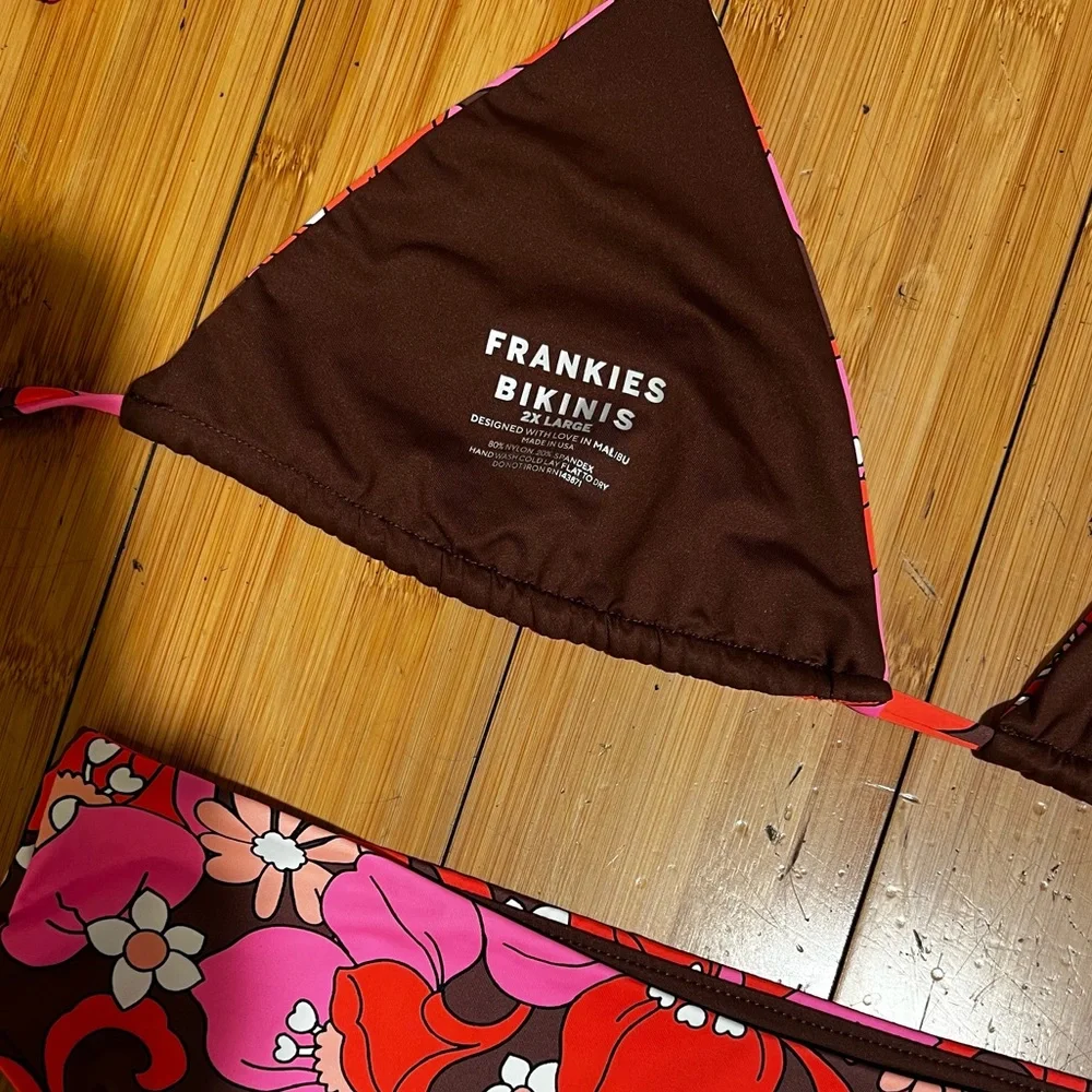 Frankie’s Bikinis Tropics Tia String Bikini Top 2XL Jenna High Waist Bottom XL